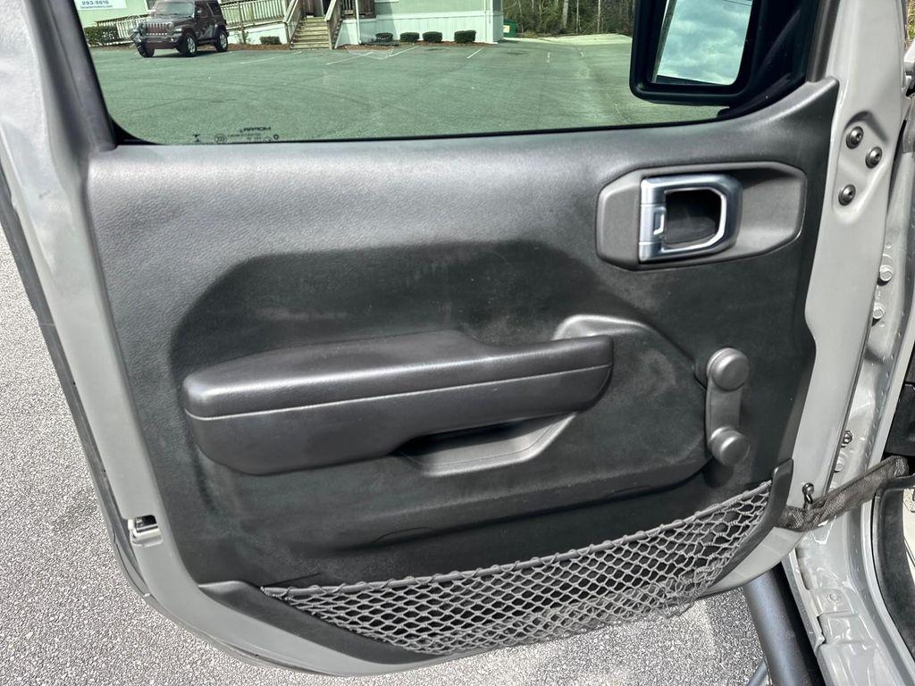 used 2020 Jeep Gladiator car, priced at $26,988