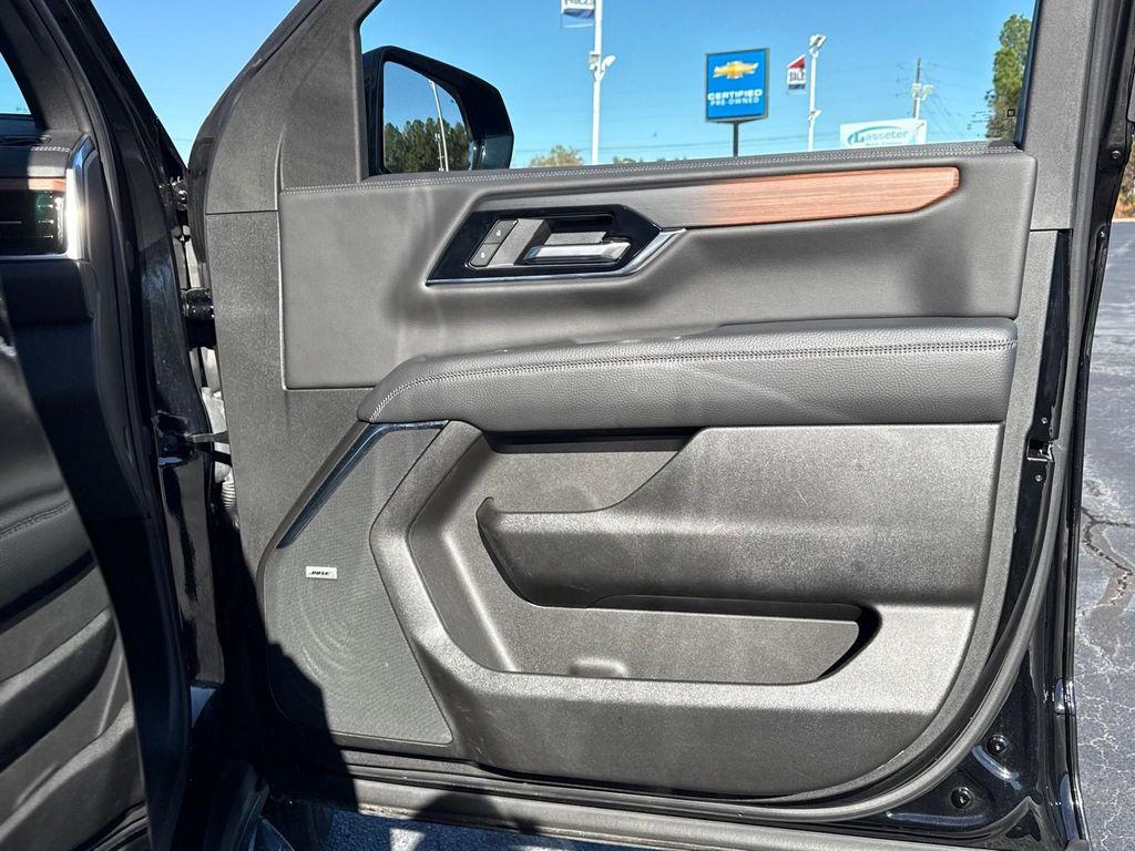 used 2025 GMC Yukon XL car, priced at $78,995