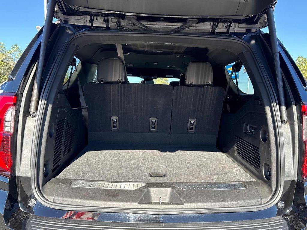 used 2025 GMC Yukon XL car, priced at $78,995