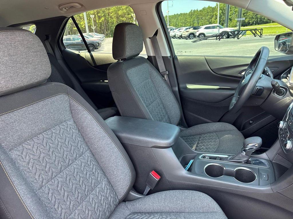 used 2024 Chevrolet Equinox car, priced at $27,495