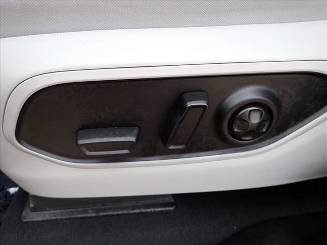 used 2022 Jeep Grand Cherokee car, priced at $36,998