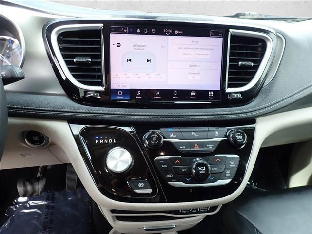 used 2023 Chrysler Pacifica Hybrid car, priced at $22,998