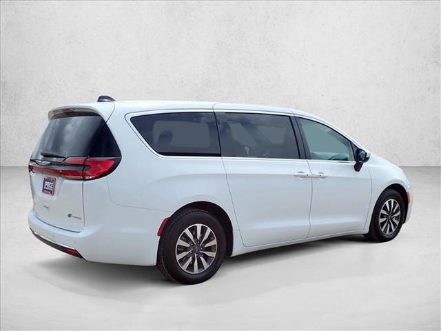 used 2023 Chrysler Pacifica Hybrid car, priced at $22,998
