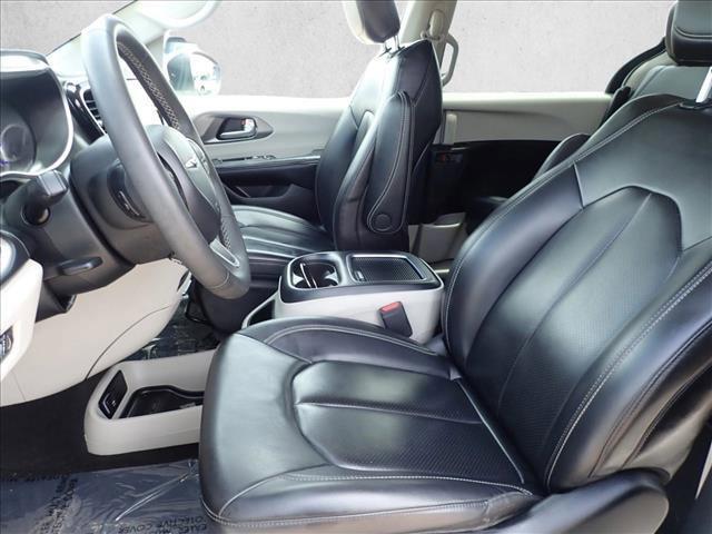 used 2023 Chrysler Pacifica Hybrid car, priced at $22,998