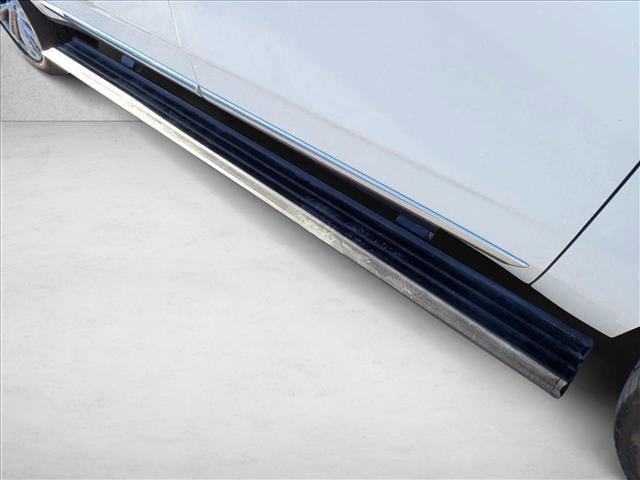 used 2022 GMC Yukon XL car, priced at $54,098