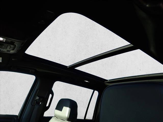 used 2022 GMC Yukon XL car, priced at $54,098