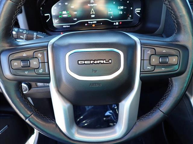 used 2022 GMC Yukon XL car, priced at $54,098