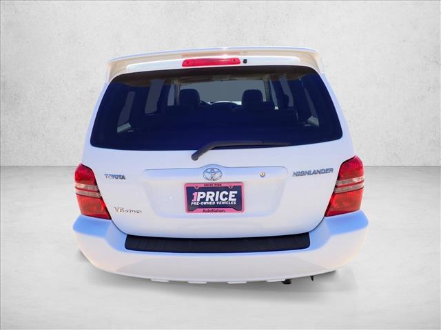 used 2003 Toyota Highlander car, priced at $9,398