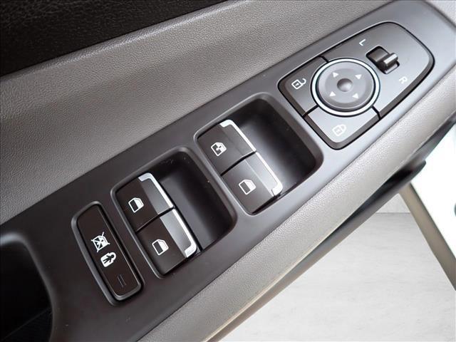 used 2019 Hyundai Santa Fe car, priced at $17,998