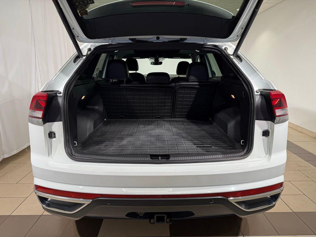 used 2021 Volkswagen Atlas Cross Sport car, priced at $16,418