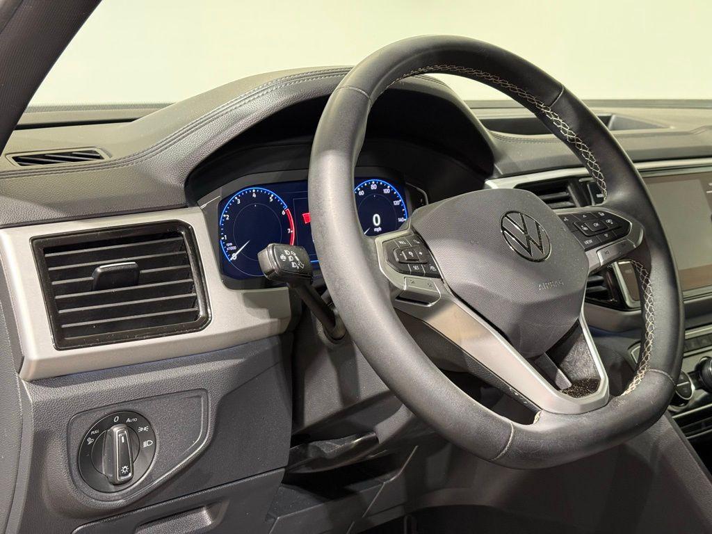 used 2021 Volkswagen Atlas Cross Sport car, priced at $16,418