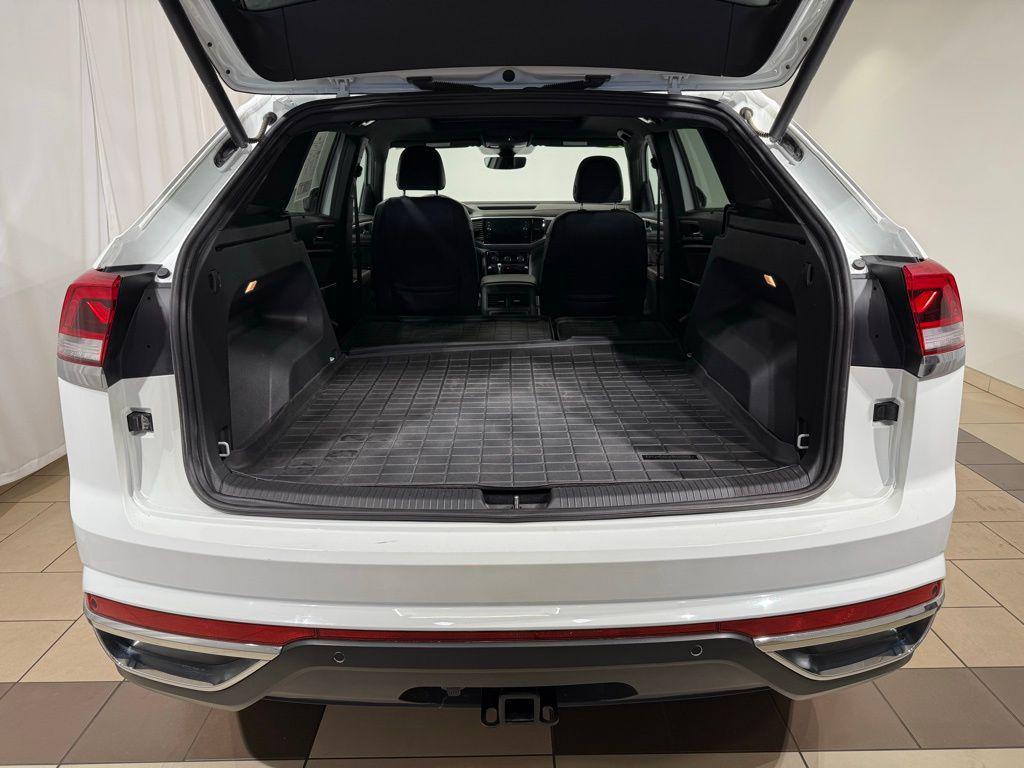 used 2021 Volkswagen Atlas Cross Sport car, priced at $16,418