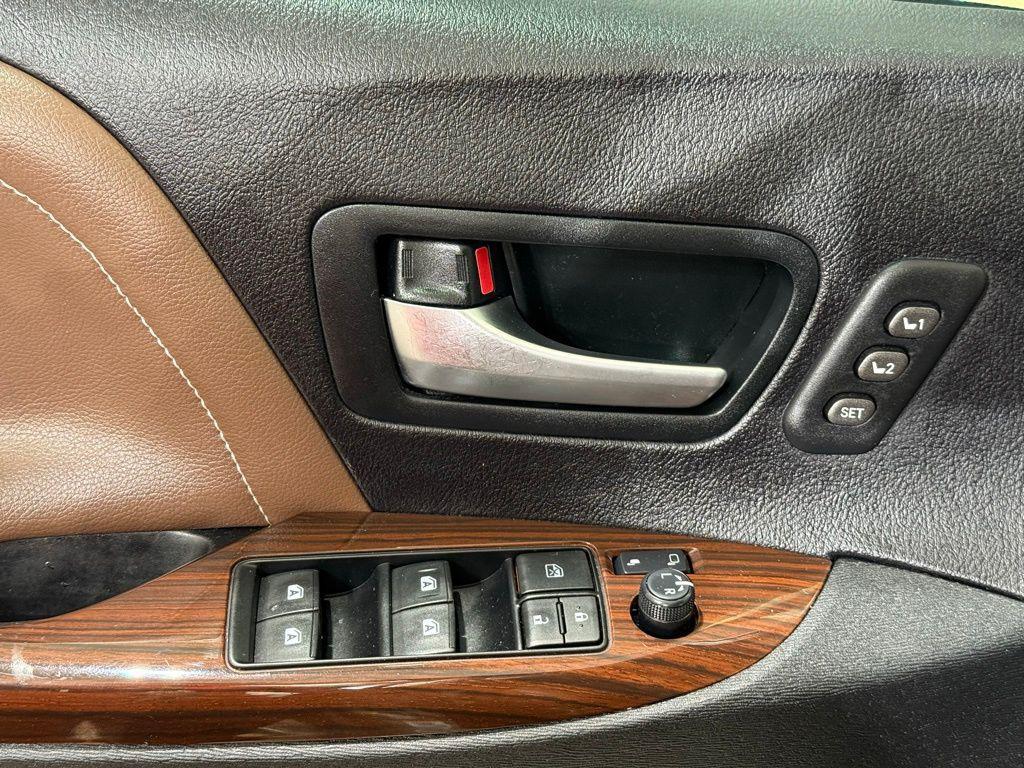 used 2017 Toyota Sienna car, priced at $22,908
