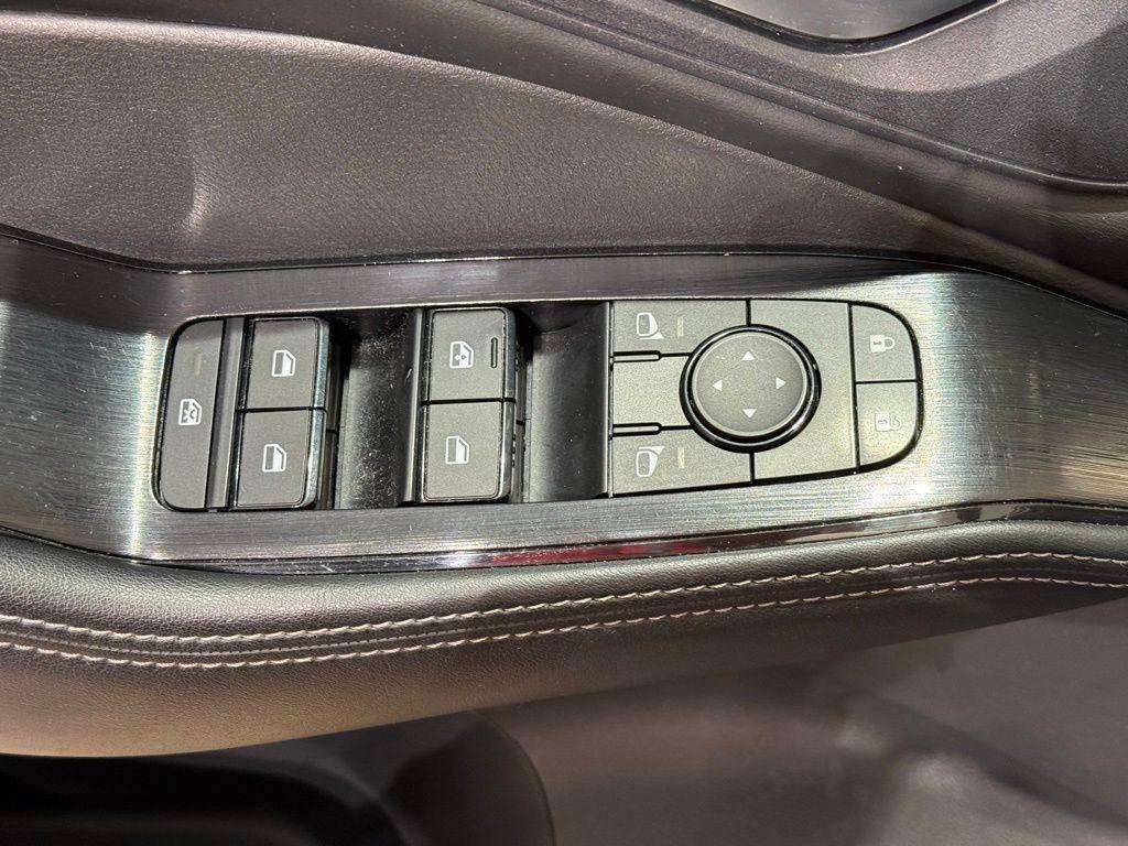 used 2023 Nissan Rogue car, priced at $19,994