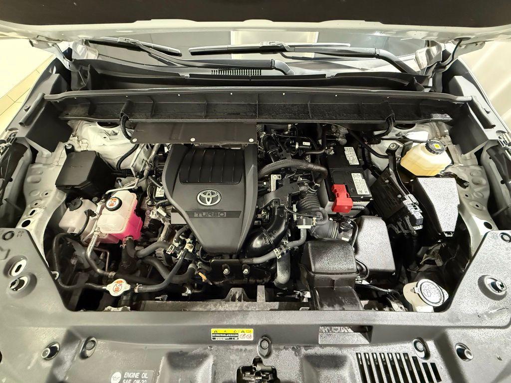 used 2023 Toyota Highlander car, priced at $40,392