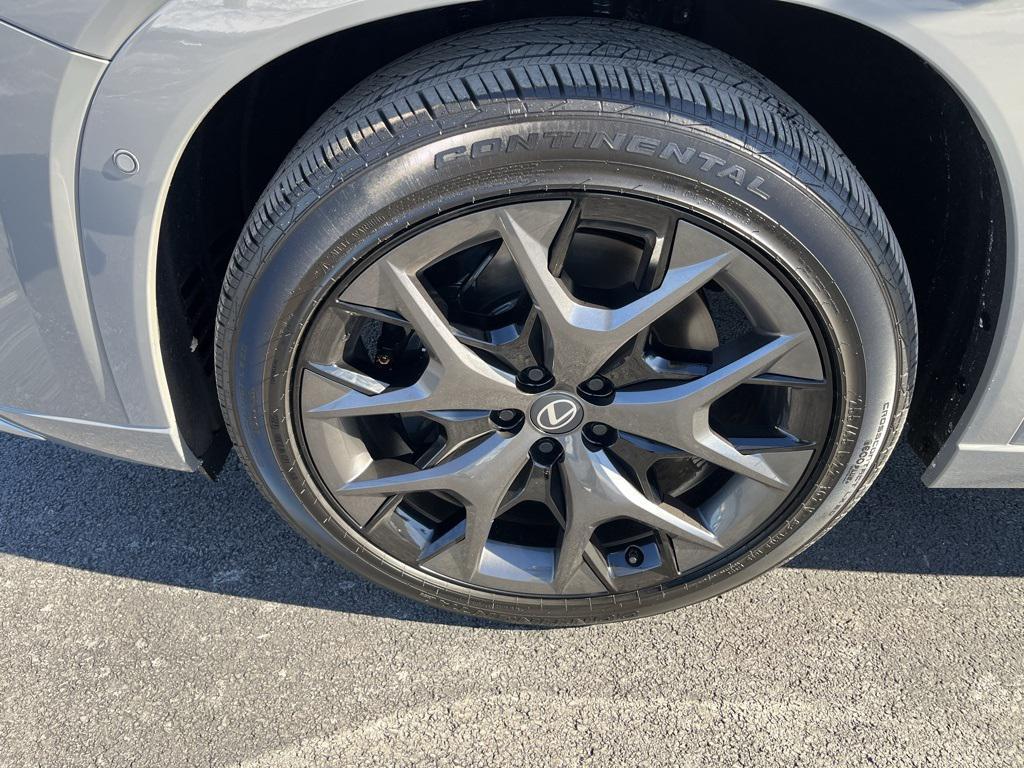 new 2026 Lexus TX 500h car, priced at $78,515