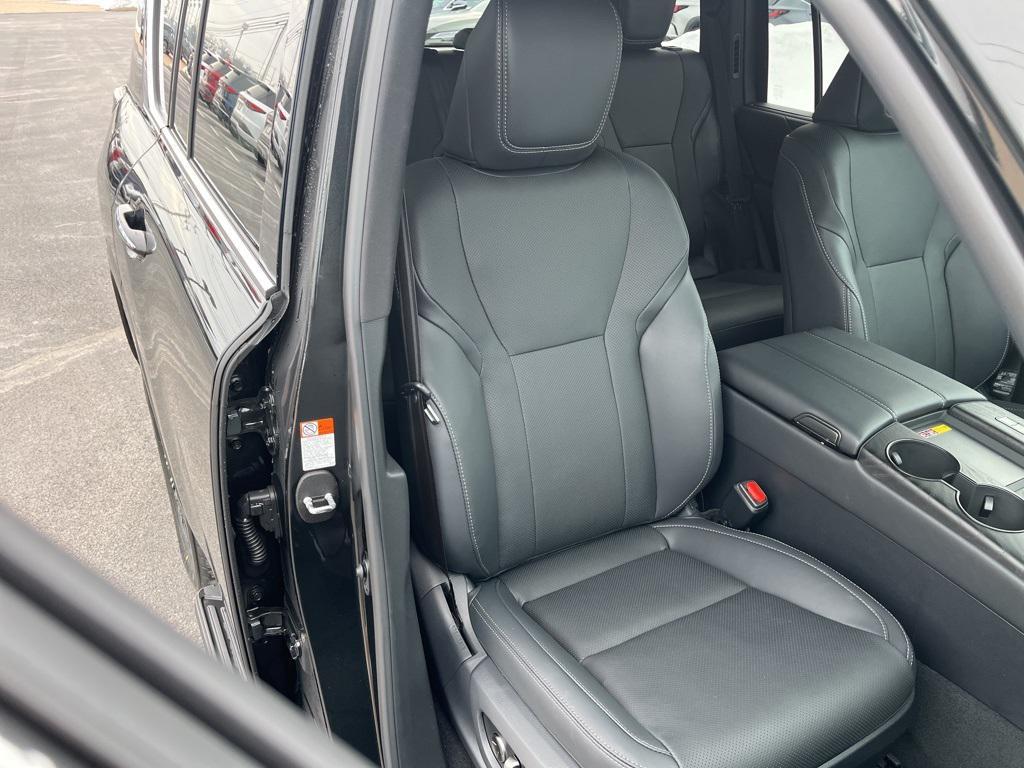 new 2026 Lexus LX 700h car, priced at $121,833