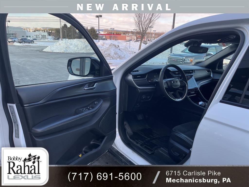 used 2023 Jeep Grand Cherokee L car, priced at $29,950