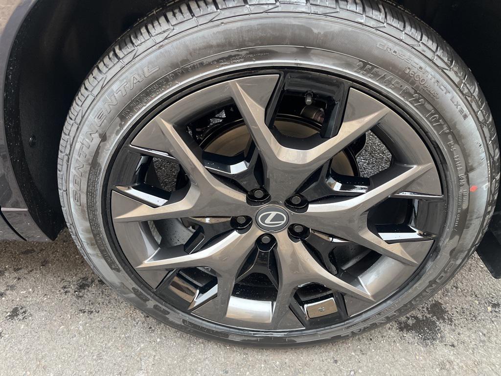 new 2026 Lexus TX 500h car, priced at $75,158