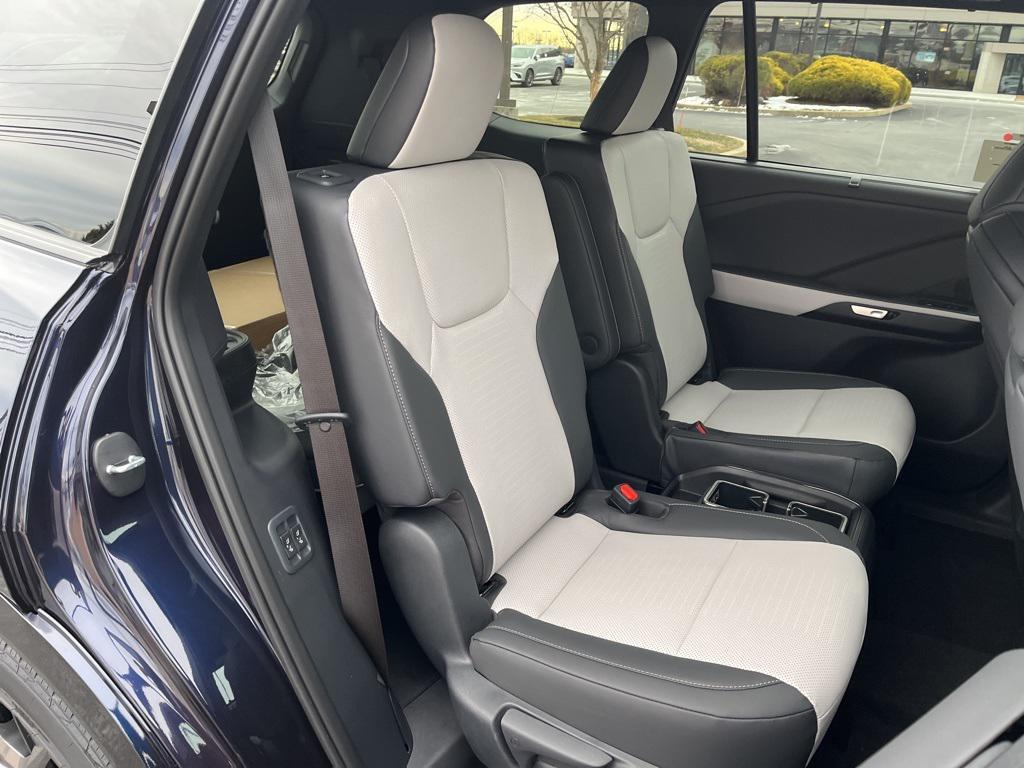 new 2026 Lexus TX 500h car, priced at $75,158