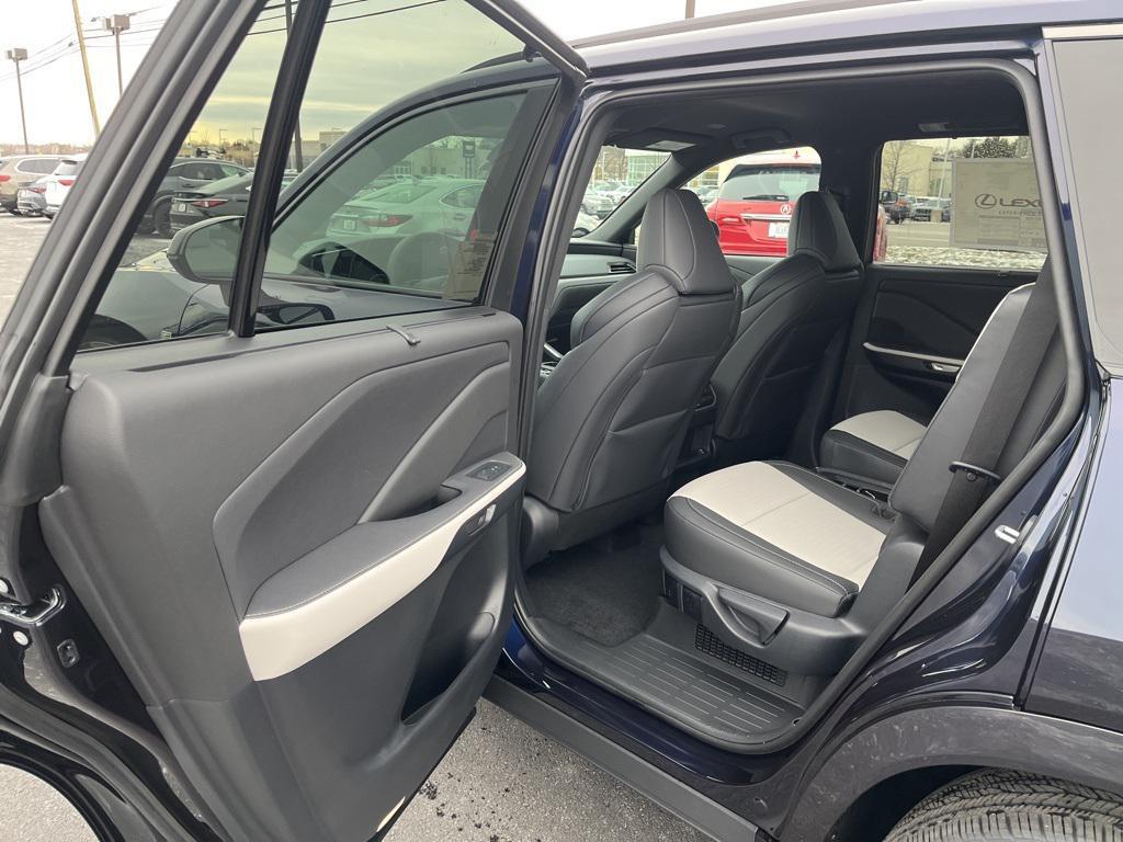 new 2026 Lexus TX 500h car, priced at $75,158