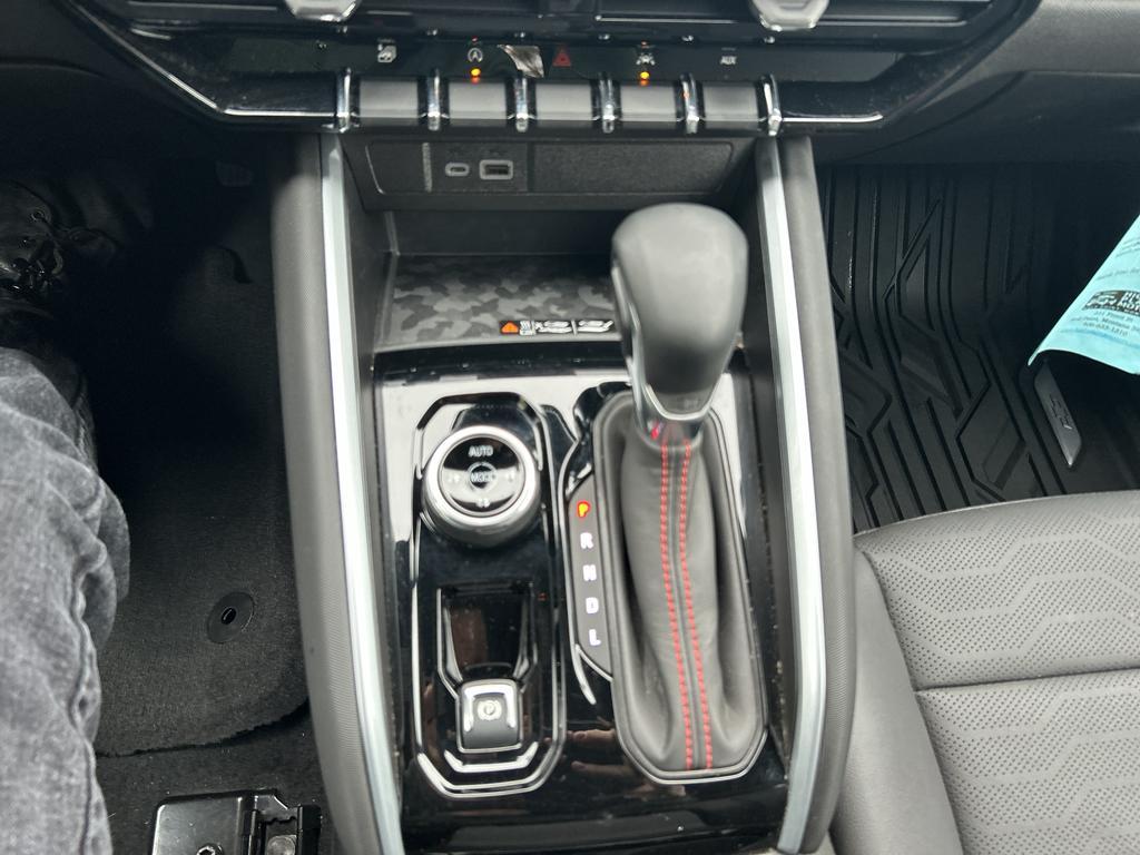 used 2024 Chevrolet Colorado car