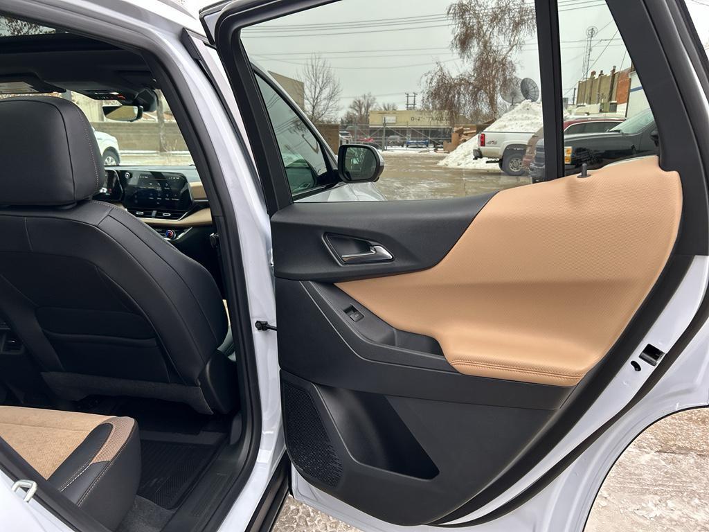 new 2026 Chevrolet Equinox car, priced at $42,829