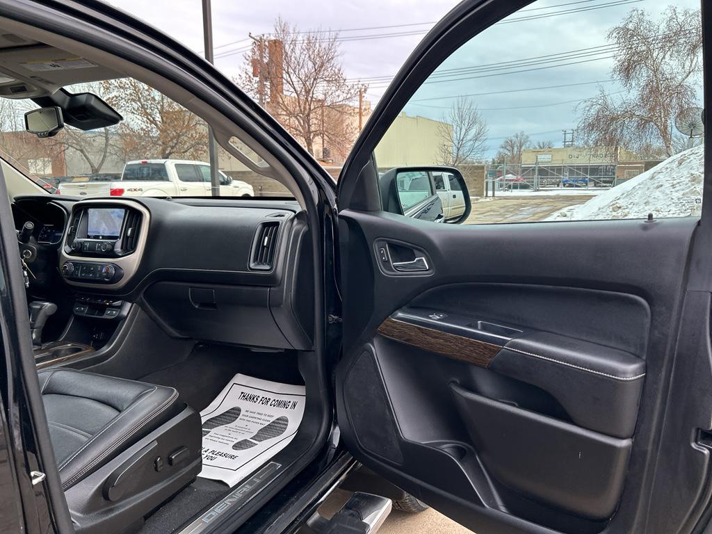 used 2019 GMC Canyon car