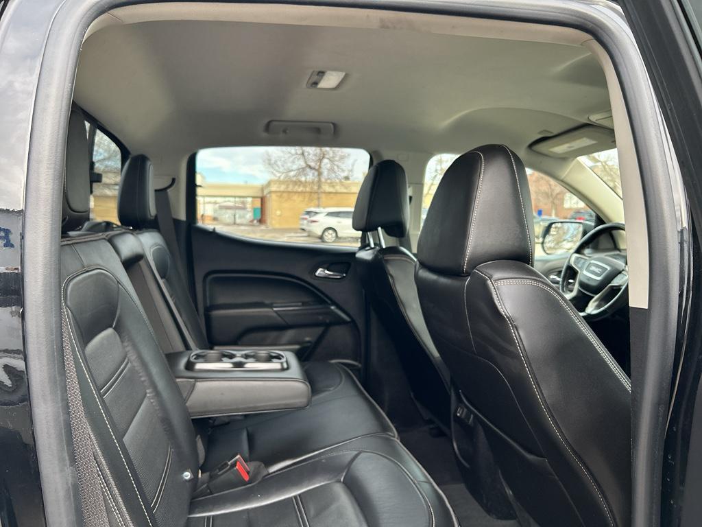 used 2019 GMC Canyon car