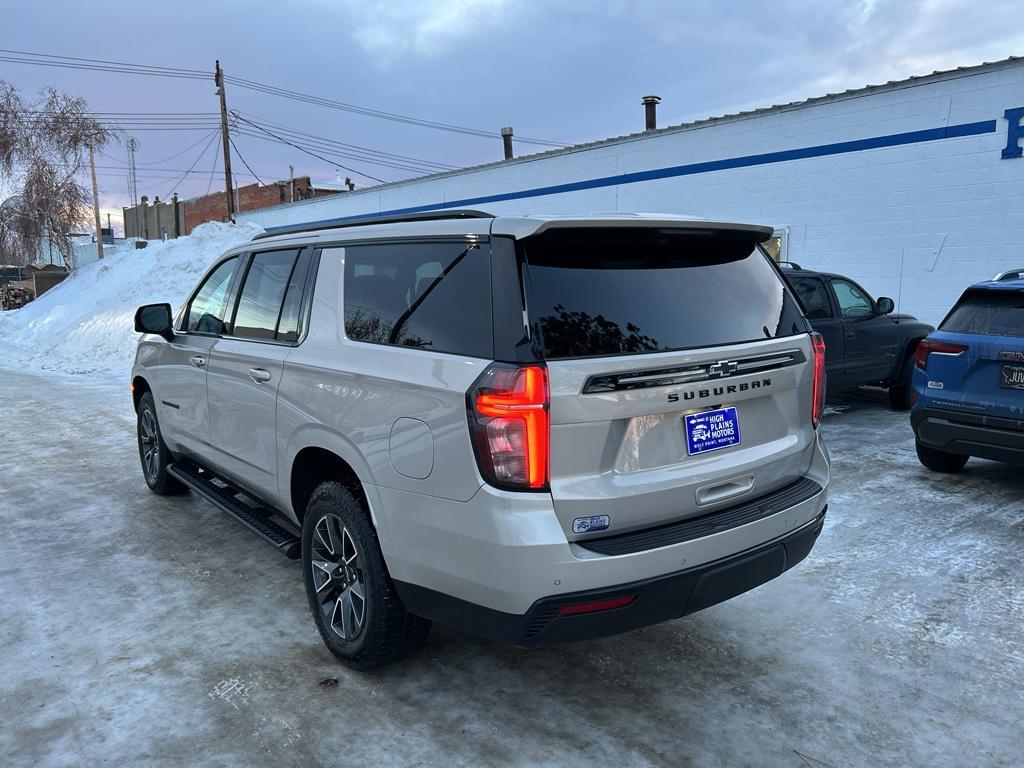 used 2023 Chevrolet Suburban car