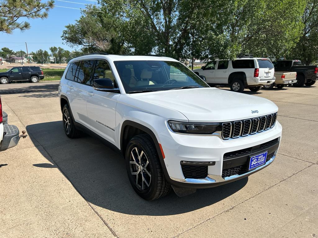 used 2023 Jeep Grand Cherokee L car