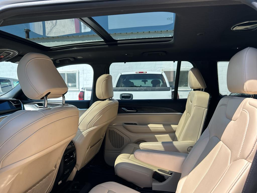 used 2023 Jeep Grand Cherokee L car