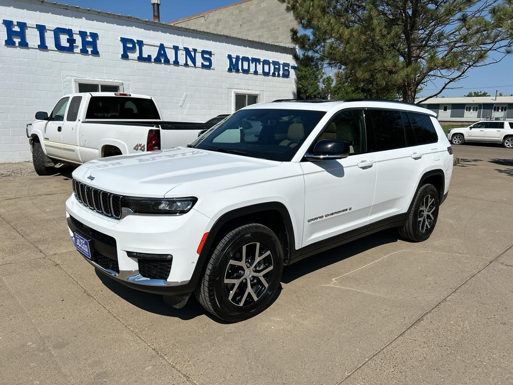 used 2023 Jeep Grand Cherokee L car