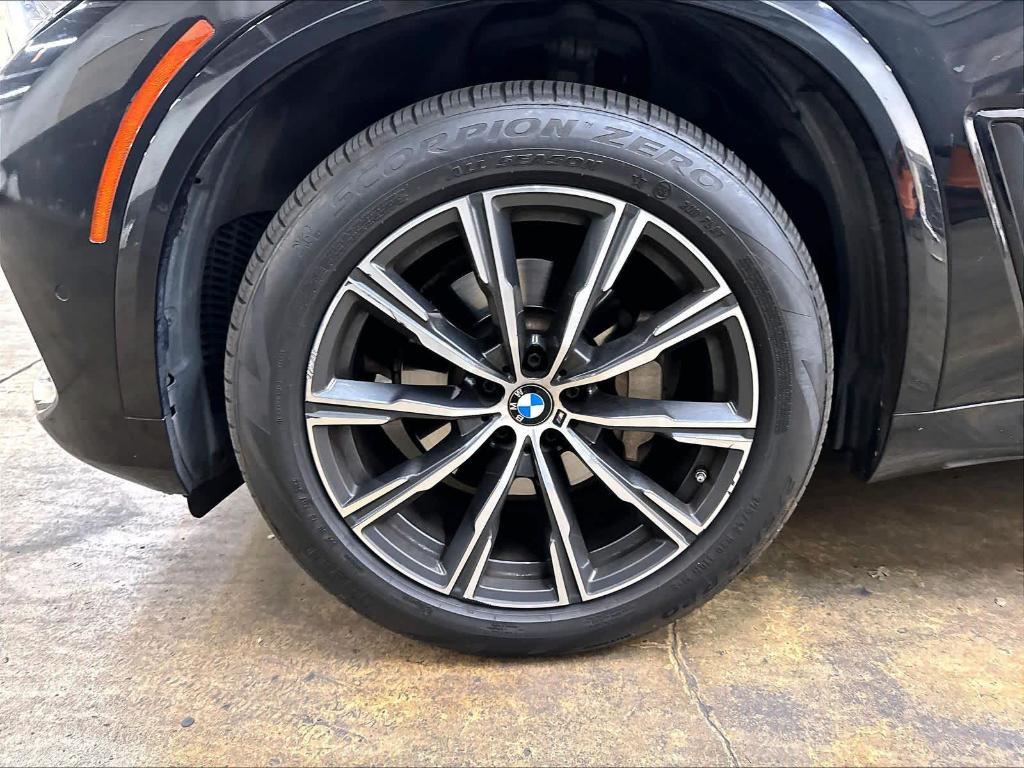 used 2021 BMW X5 car, priced at $38,082