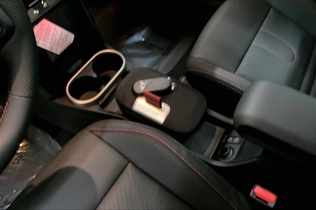 new 2026 MINI Hardtop car, priced at $40,705