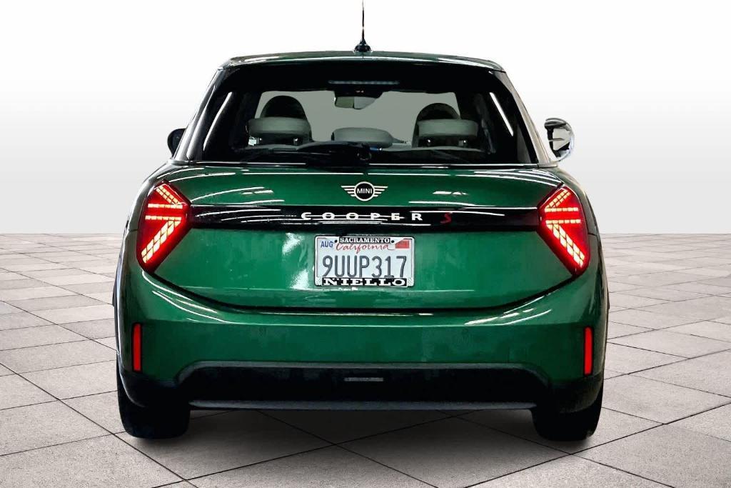 used 2025 MINI Hardtop car, priced at $33,993