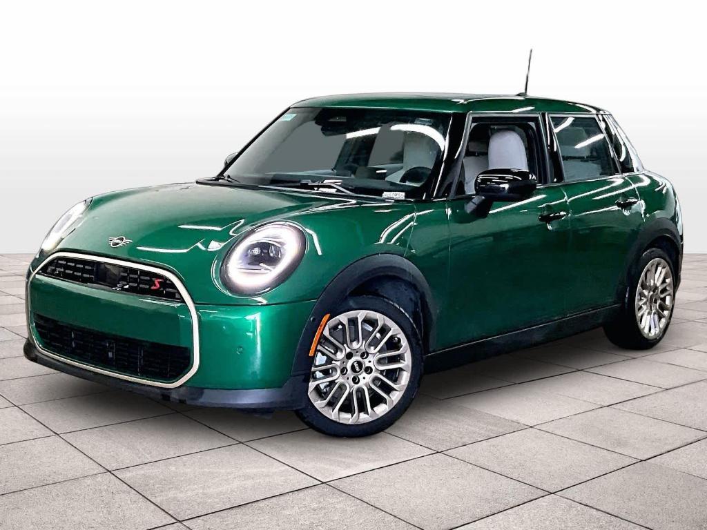 used 2025 MINI Hardtop car, priced at $32,992