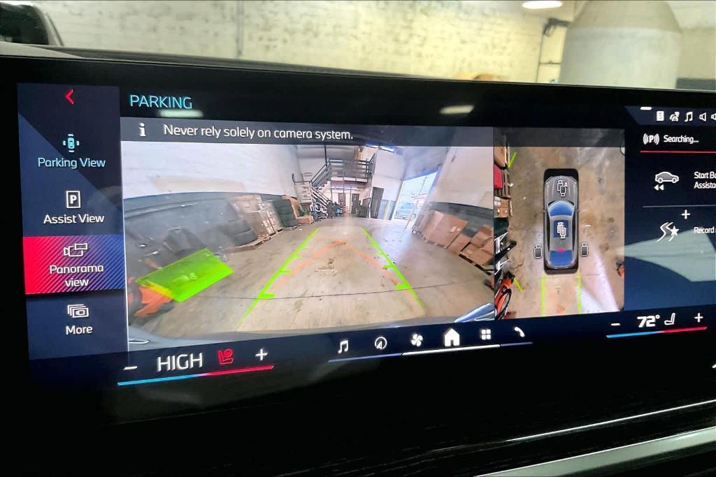 new 2026 BMW X6 car, priced at $100,275