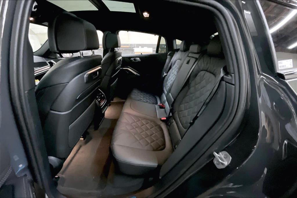new 2026 BMW X6 car, priced at $100,275