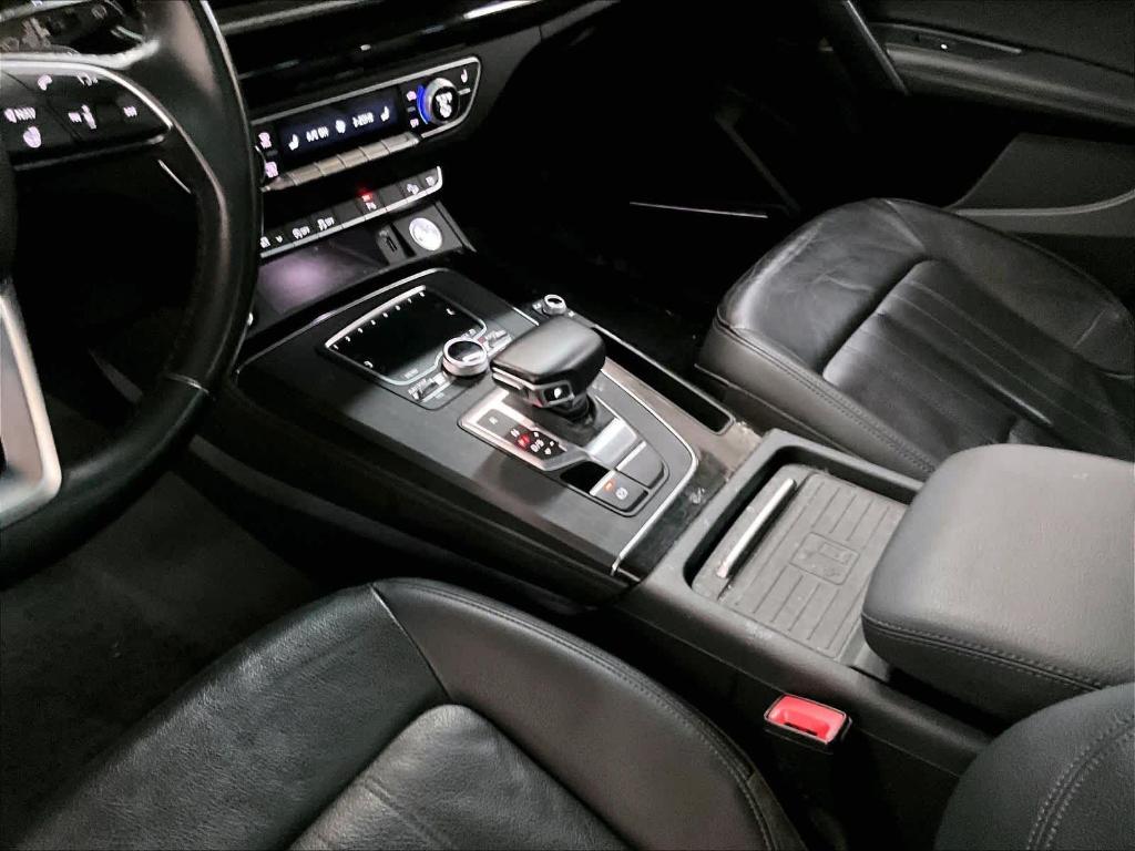 used 2020 Audi Q5 car, priced at $20,195