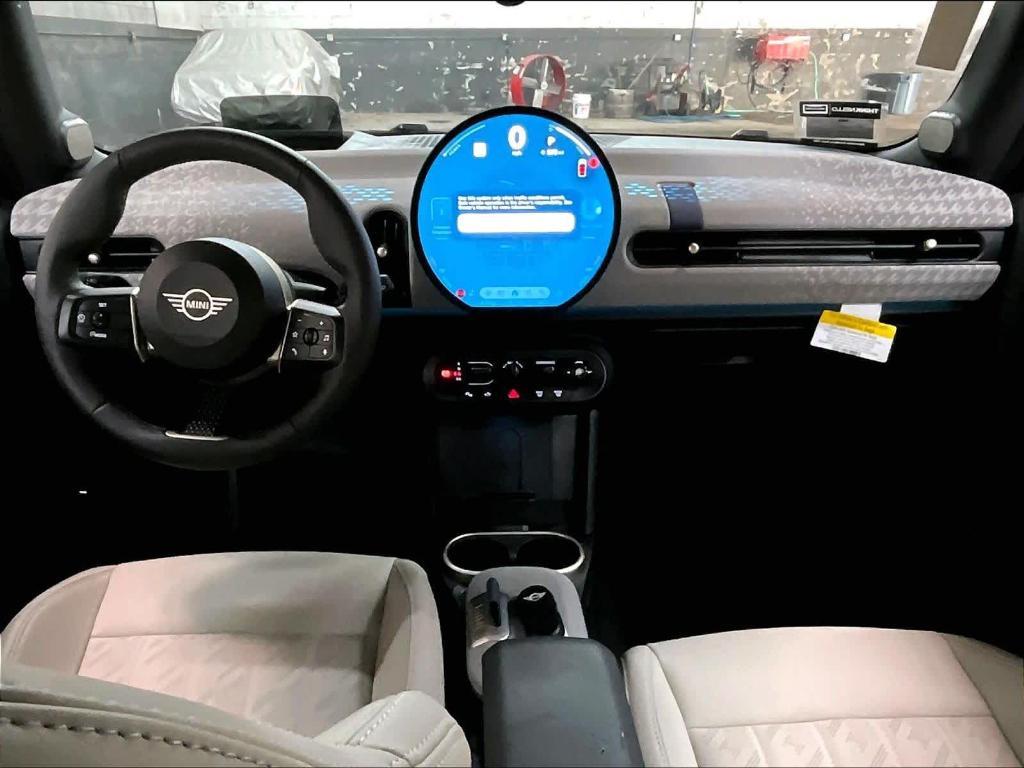 used 2025 MINI Hardtop car, priced at $32,992