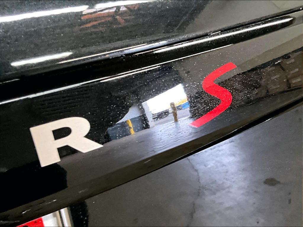 used 2025 MINI Hardtop car, priced at $32,992