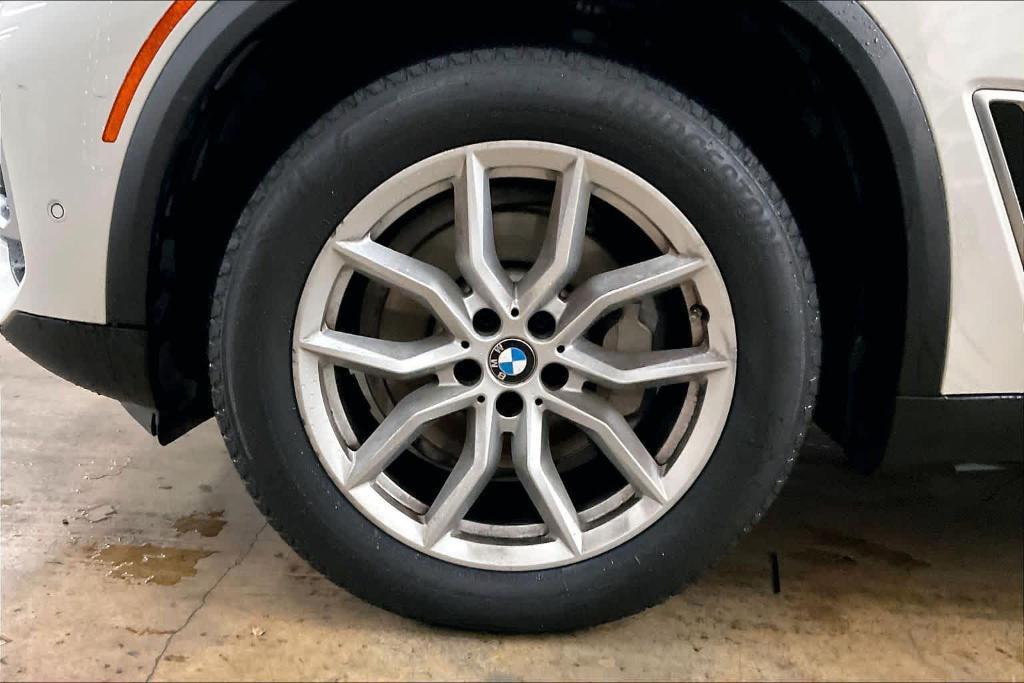 used 2021 BMW X5 car, priced at $37,997