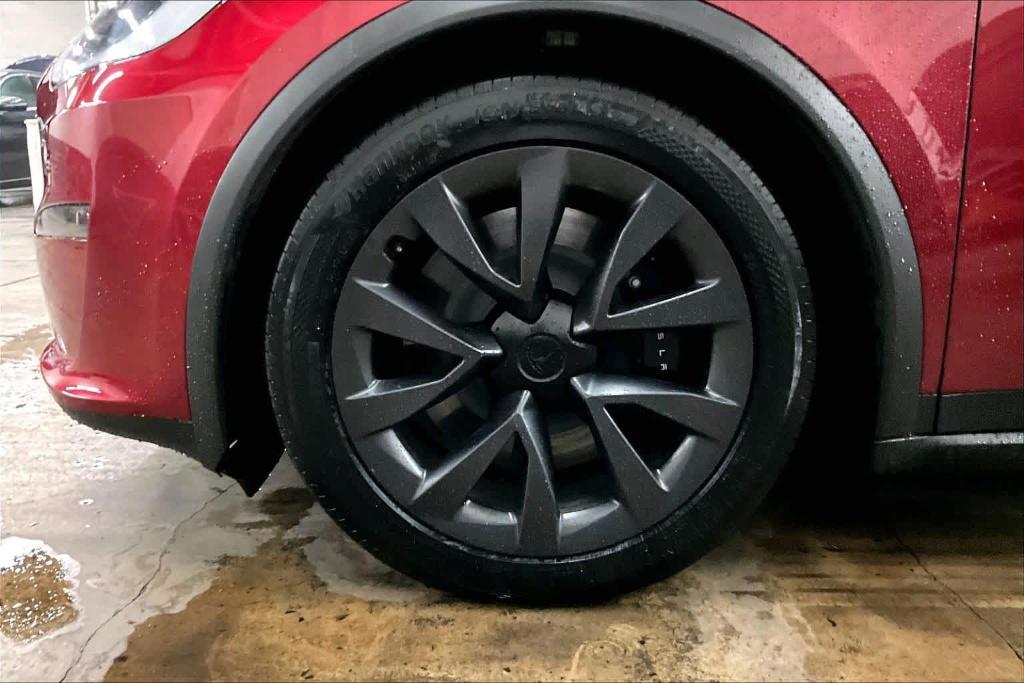 used 2024 Tesla Model X car, priced at $69,996