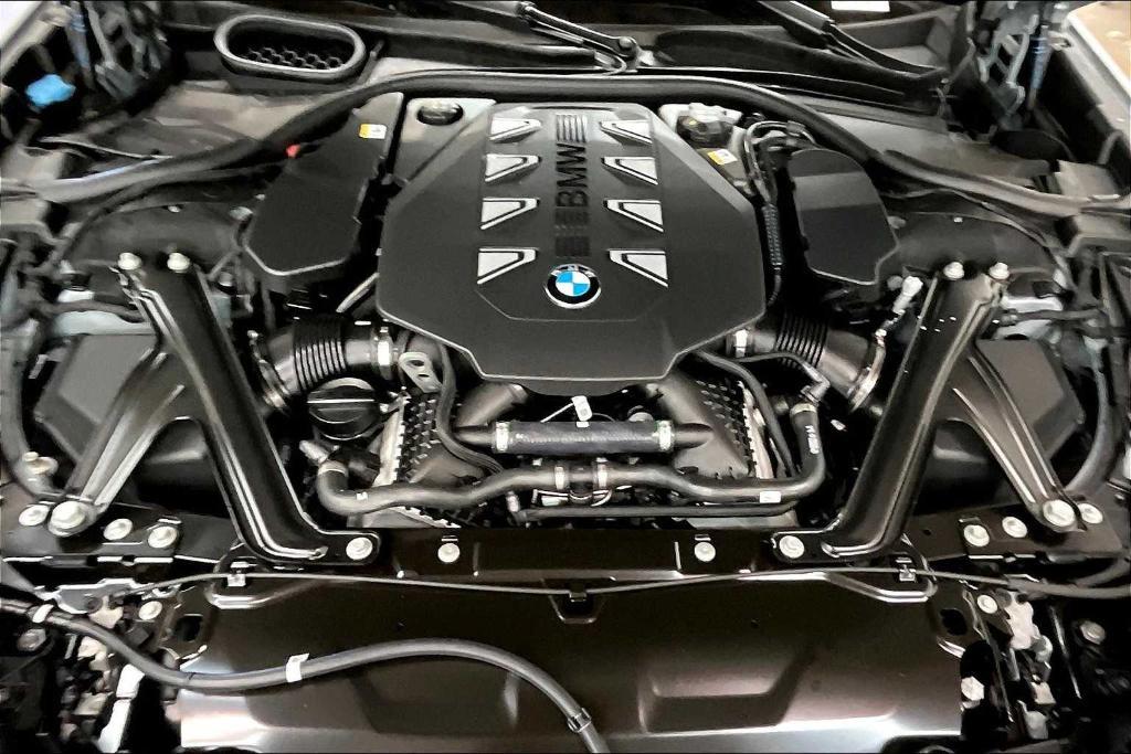 new 2025 BMW 760 car, priced at $129,625
