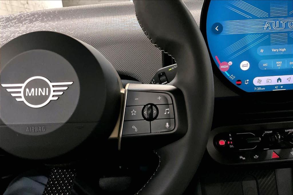 used 2025 MINI Hardtop car, priced at $32,242