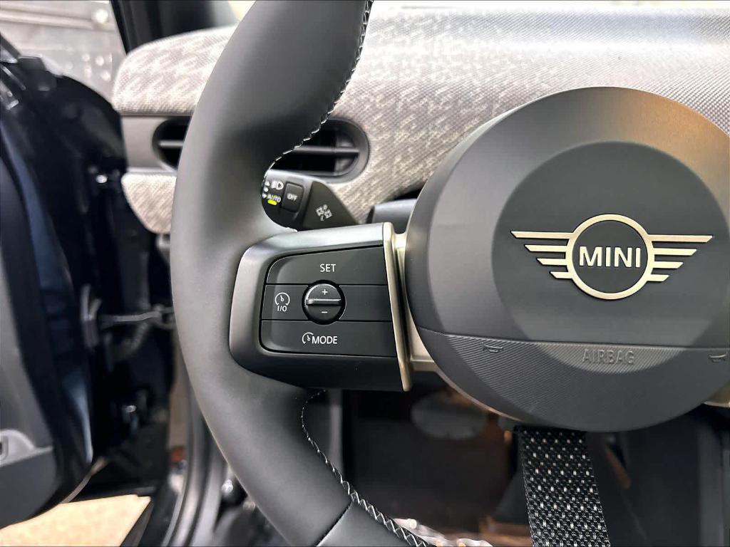 new 2026 MINI Hardtop car, priced at $38,475