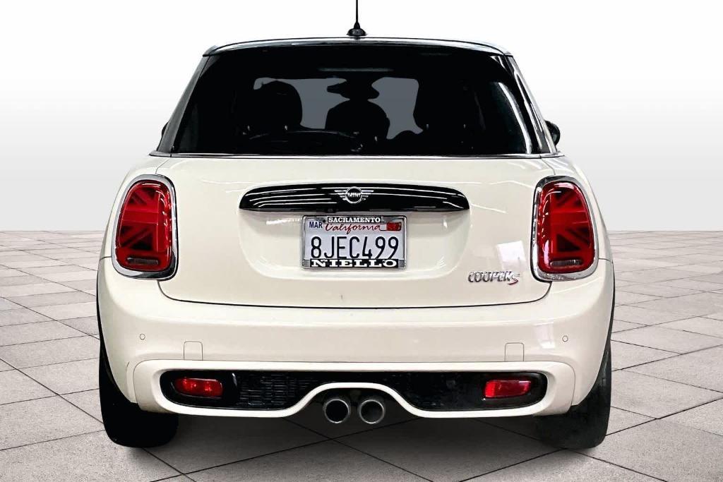 used 2019 MINI Hardtop car, priced at $16,996