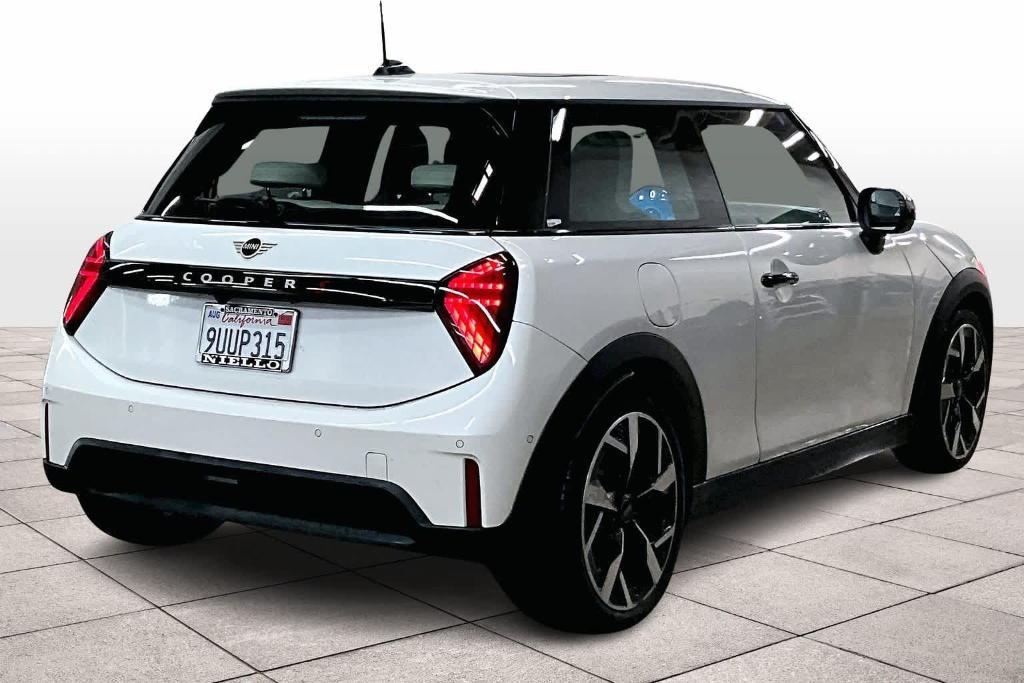 used 2025 MINI Hardtop car, priced at $33,993