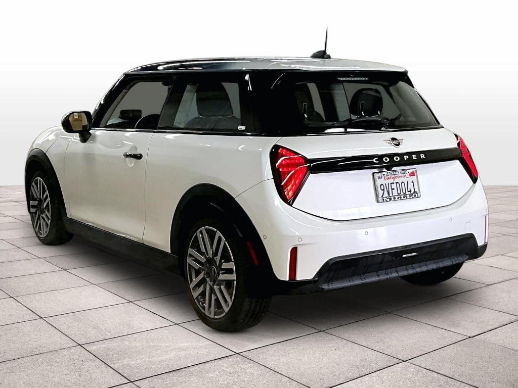 used 2025 MINI Hardtop car, priced at $28,998